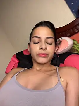 violetta-brown1 online show from November 15, 5:33 am