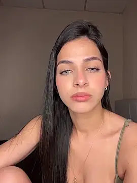 violetta-brown1 online show from November 9, 3:43 am