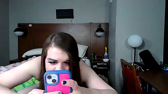 kittykat 1999xh online show from February 1, 4:46 am