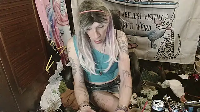 Ombeline1 online show from February 10, 7:02 pm