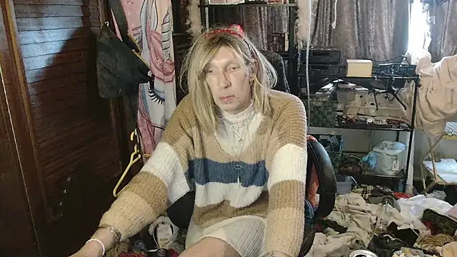 Ombeline1 online show from November 22, 2:16 pm