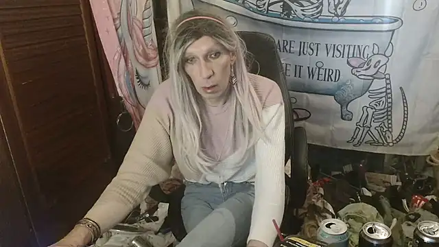 Ombeline1 online show from February 20, 2:52 pm