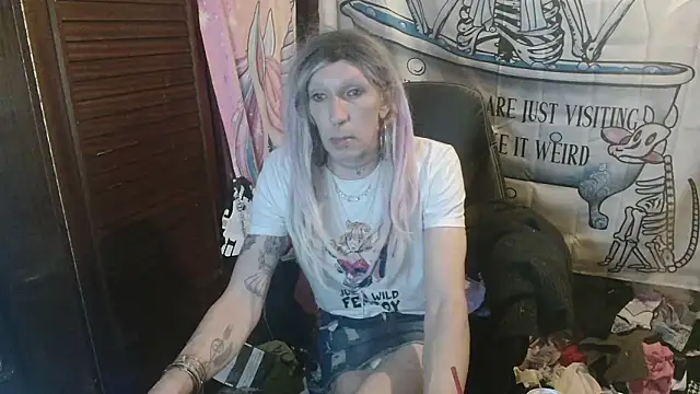 Ombeline1 online show from February 28, 1:27 am