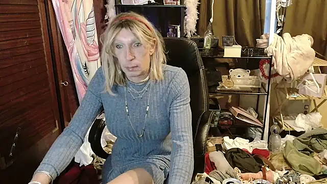 Ombeline1 online show from October 25, 4:51 pm