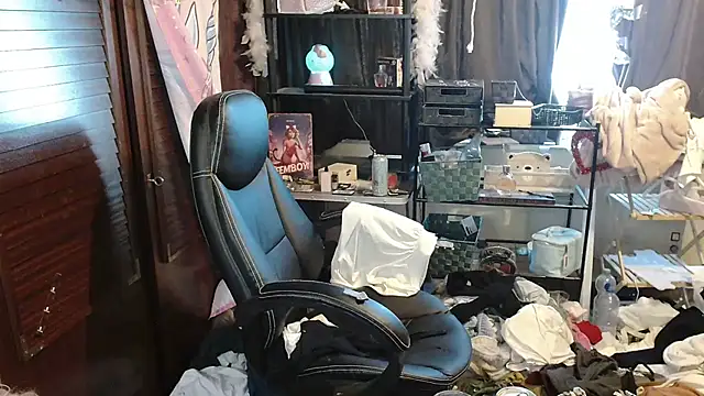 Ombeline1 online show from October 30, 7:17 am