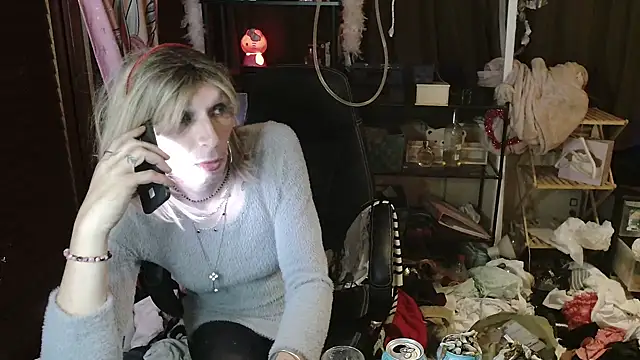 Ombeline1 online show from October 16, 10:07 pm