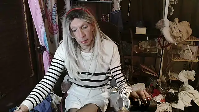 Ombeline1 online show from September 25, 12:27 am