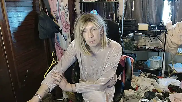 Ombeline1 online show from November 21, 10:58 am