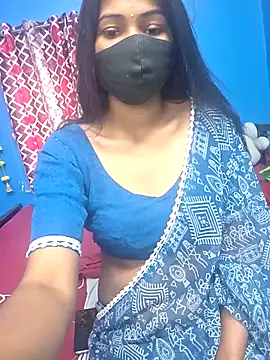 Snapshot of Triha_18 chatting on February 11, 11:21 am Triha 18 online show from February 11, 11:21 am