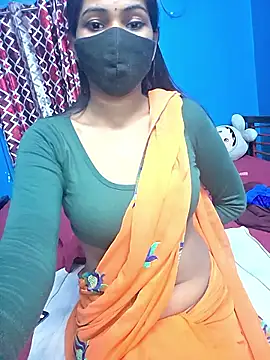 Snapshot of Triha_18 chatting on February 7, 7:11 pm Triha 18 online show from February 7, 7:11 pm