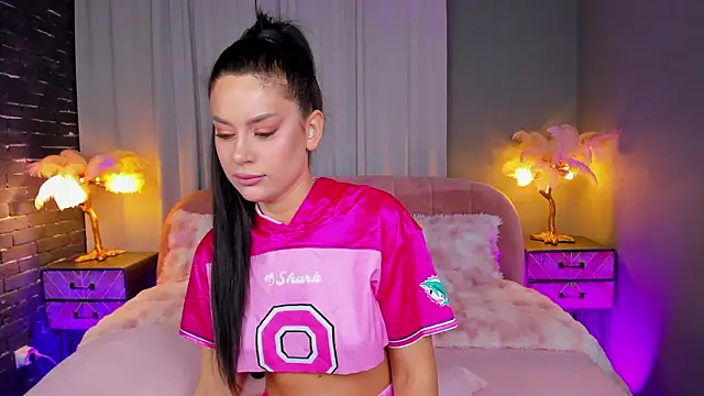 AmedeeaBanks online show from March 4, 8:27 pm