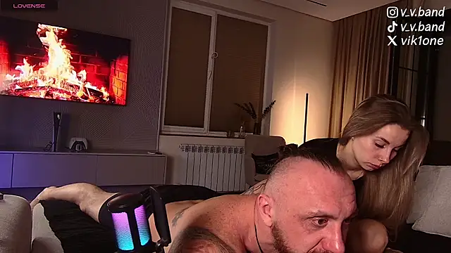 niki7377 online show from March 8, 5:27 pm