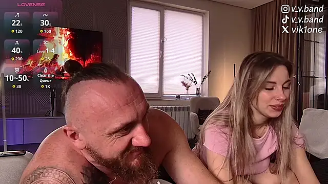 niki7377 online show from March 6, 5:24 am