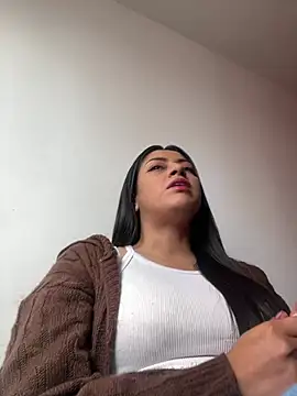 Snapshot of Juana19 chatting on January 14, 6:44 pm Juana19 online show from January 14, 6:44 pm