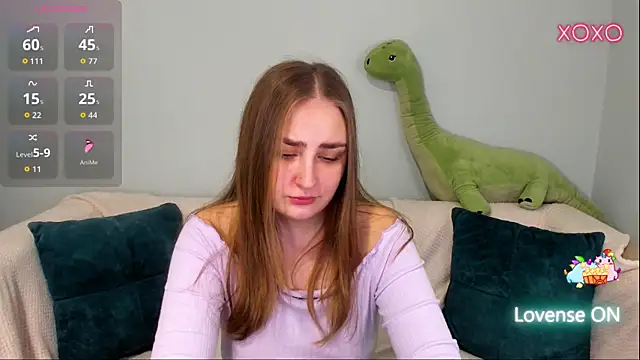 MilliStrii online show from April 2, 1:24 am