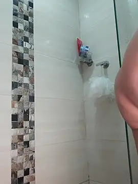 Lia Hurley online show from March 12, 12:09 pm