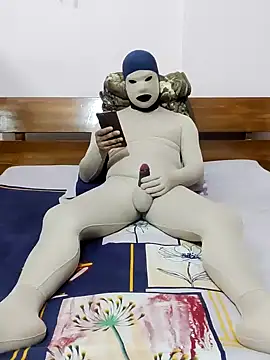 Snapshot of zentaishow chatting on February 2, 8:45 am zentaishow online show from February 2, 8:45 am