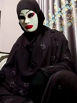 Snapshot of zentaishow chatting on January 7, 11:48 am zentaishow online show from January 7, 11:48 am