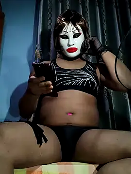 Snapshot of zentaishow chatting on February 16, 7:49 pm zentaishow online show from February 16, 7:49 pm