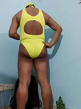 Snapshot of zentaishow chatting on December 5, 1:44 pm zentaishow online show from December 5, 1:44 pm