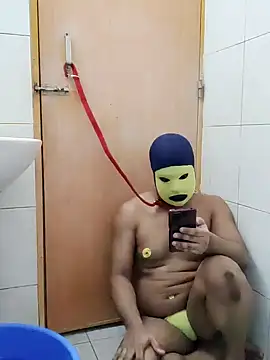 Snapshot of zentaishow chatting on September 23, 11:28 am zentaishow online show from September 23, 11:28 am