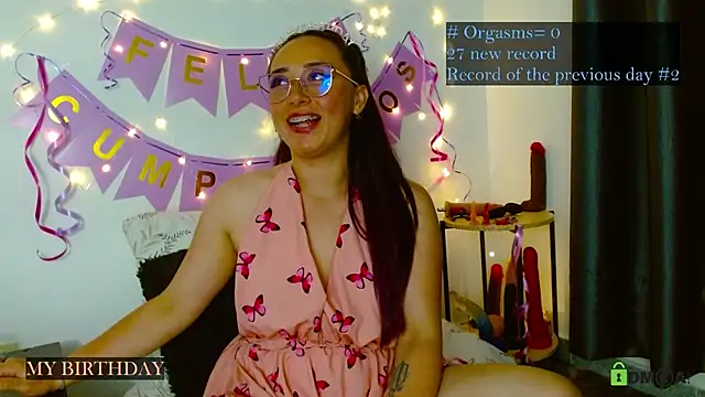 Hot Candy  online show from November 26, 1:49 am