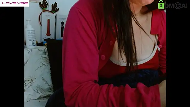 Snapshot of Hot_Candy_ chatting on March 5, 10:44 am Hot Candy online show from March 5, 10:44 am