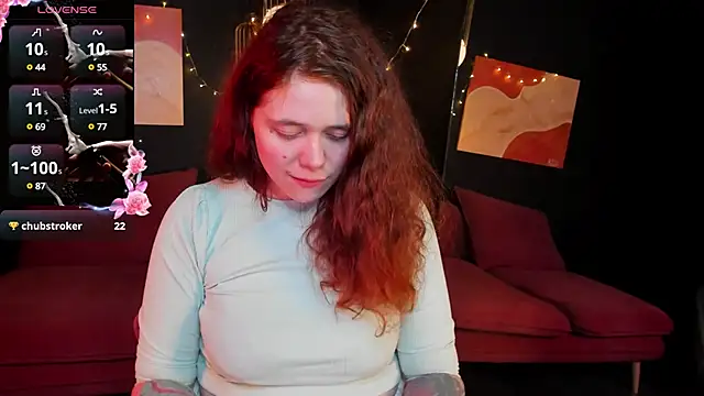 Snapshot of SophiePure chatting on February 25, 11:37 pm SophiePure online show from February 25, 11:37 pm