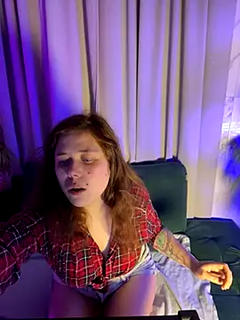 SophiePure online show from November 4, 1:26 pm