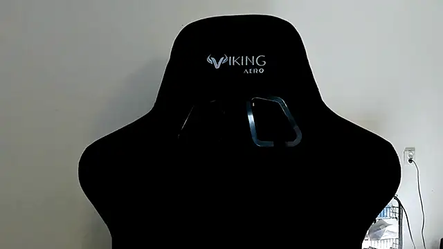 emmamurrr online show from January 14, 1:59 pm