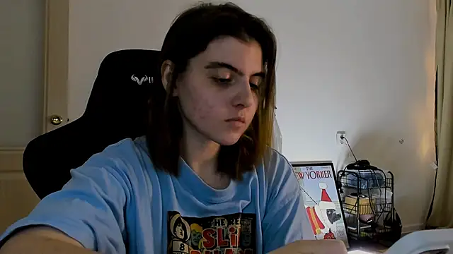 emmamurrr online show from December 14, 3:25 pm