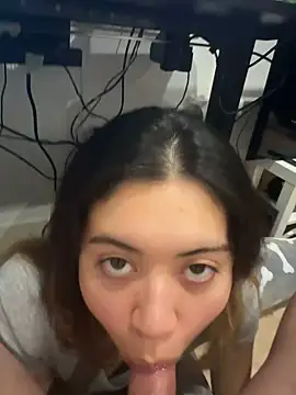 tightasiangirl online show from March 23, 12:36 am