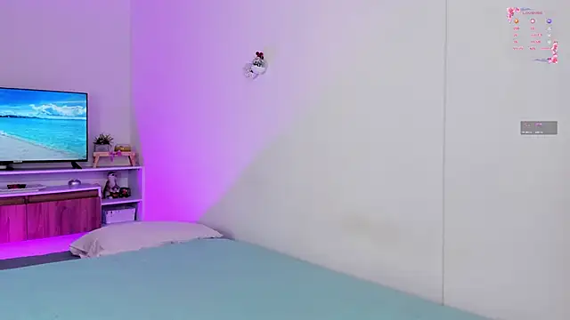 AmelyaMann online show from March 14, 2:01 pm