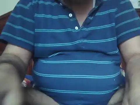 Snapshot of Nuttysub chatting on February 26, 2:11 am Nuttysub online show from February 26, 2:11 am