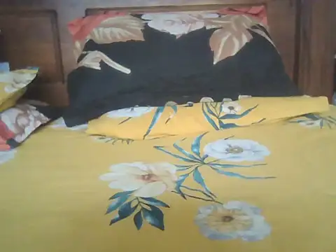 Snapshot of Nuttysub chatting on November 24, 1:38 am Nuttysub online show from November 24, 1:38 am