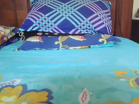 Nuttysub online show from April 13, 5:00 am