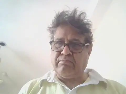 Snapshot of Nuttysub chatting on November 6, 1:42 am Nuttysub online show from November 6, 1:42 am