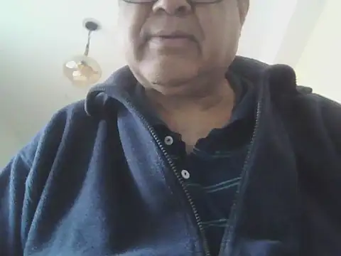 Snapshot of Nuttysub chatting on February 17, 2:09 am Nuttysub online show from February 17, 2:09 am