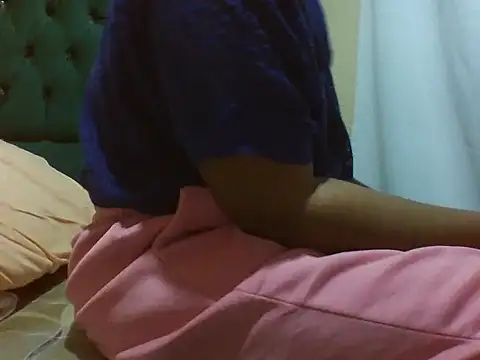 Snapshot of Sexy_Riri chatting on July 14, 2:05 am Sexy Riri online show from July 14, 2:05 am