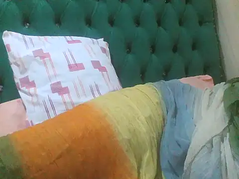 Sexy Riri online show from January 11, 4:30 am