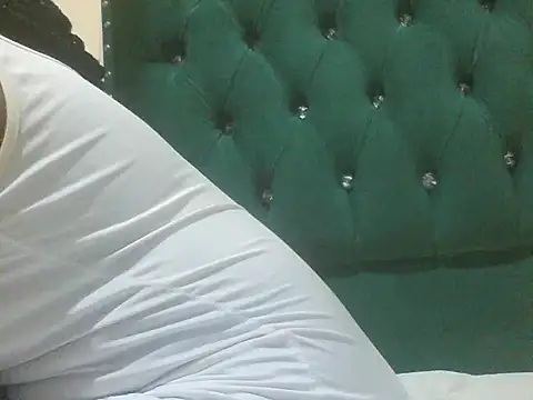 Sexy Riri online show from November 13, 8:02 pm