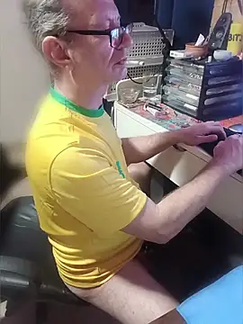 butseriouslykahnt online show from June 11, 5:59 am