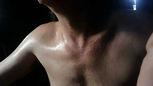 butseriouslykahnt online show from February 22, 7:33 am