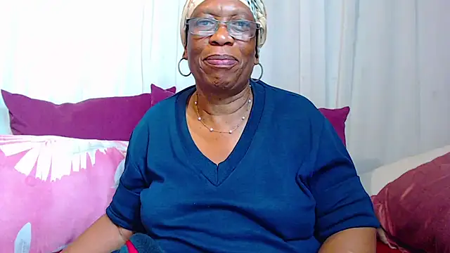 Freakyassnwildx online show from November 24, 9:15 pm