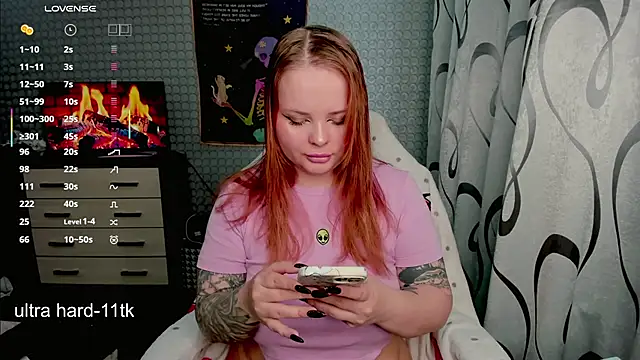 flower sarah  online show from April 28, 11:25 am