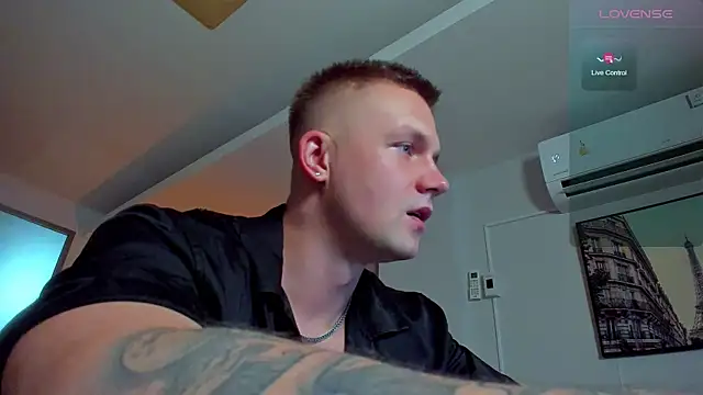 Snapshot of Samuel_Andrew chatting on February 26, 5:29 am Samuel Andrew online show from February 26, 5:29 am