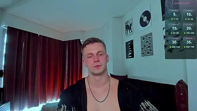 Snapshot of Samuel_Andrew chatting on August 1, 12:52 am Samuel Andrew online show from August 1, 12:52 am