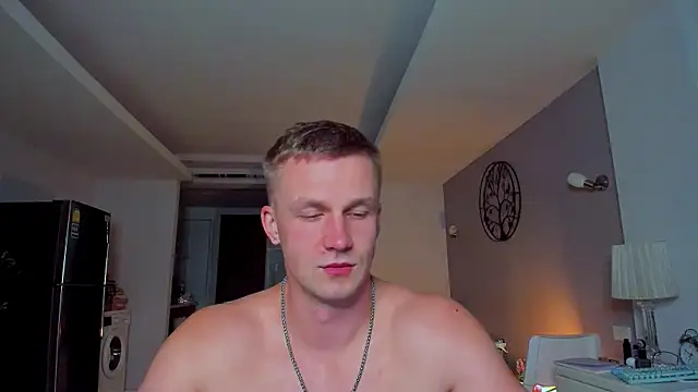 Samuel Andrew online show from May 15, 5:27 am