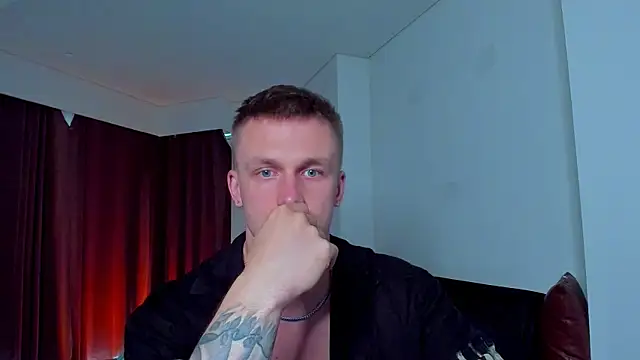Snapshot of Samuel_Andrew chatting on July 11, 7:08 am Samuel Andrew online show from July 11, 7:08 am