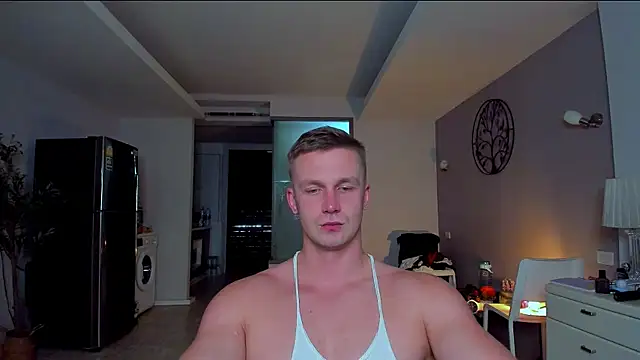 Samuel Andrew online show from June 16, 3:17 am